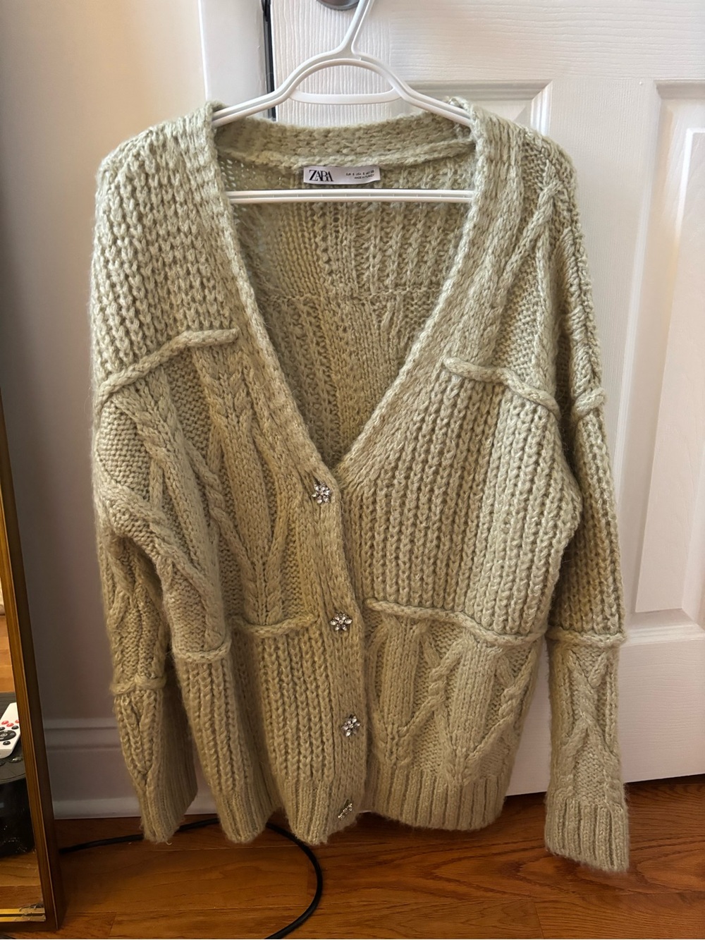 Zara Cable Knit V-Neck Button Cardigan Sweater